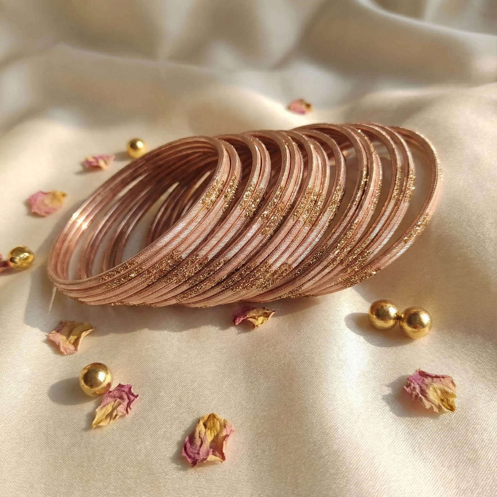 Silkyshine Plain Metal Bangles Image